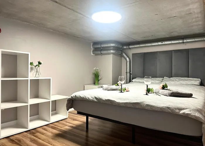 Zarembowicza 52 - Self Check-in 20h - Lift *