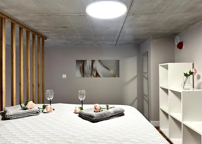 Zarembowicza 52 - Self Check-in 20h - Lift Appartement